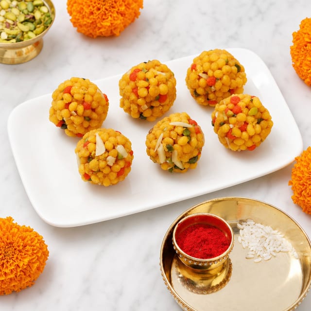 Navratan Ladoo 1 LB * Nine Gems *.
