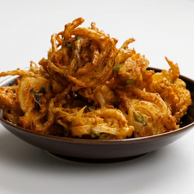 Onion Bhaji | Onion Fritters.