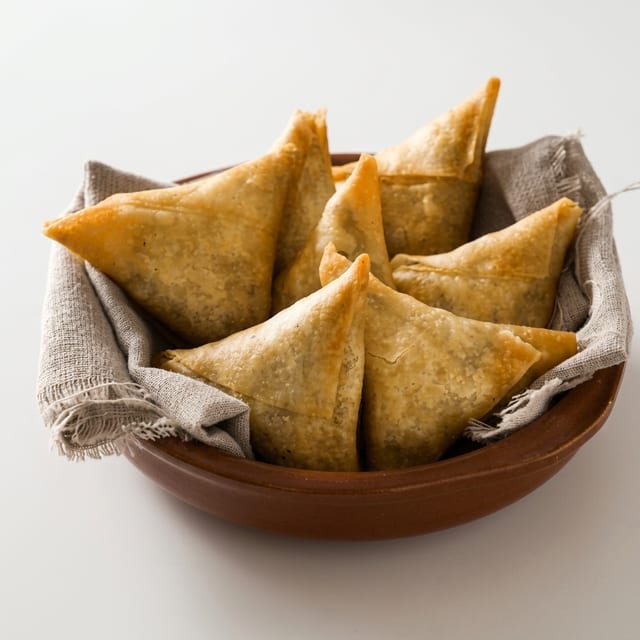 Chicken Samosa (3 PCS).
