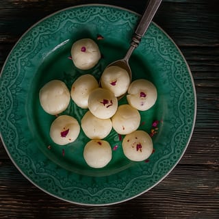 Rasgulla Large ( 6 PCS ) 